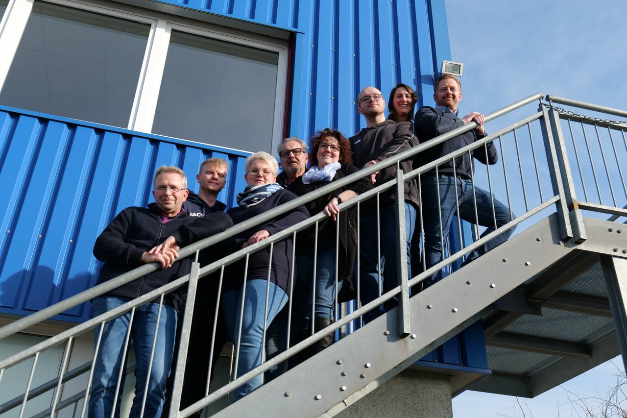 Wurzel Umzüge – Team aus Elze für Ihre Region